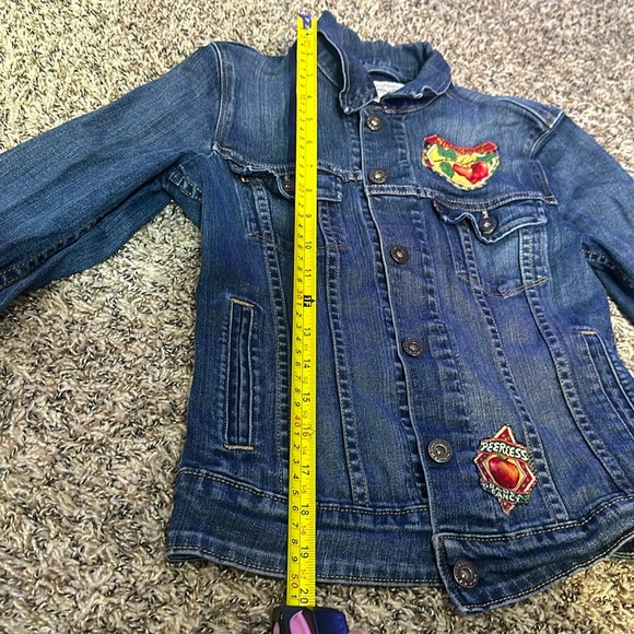 Levi Strauss & CO. Jean jacket with patches - Picture 9 of 11